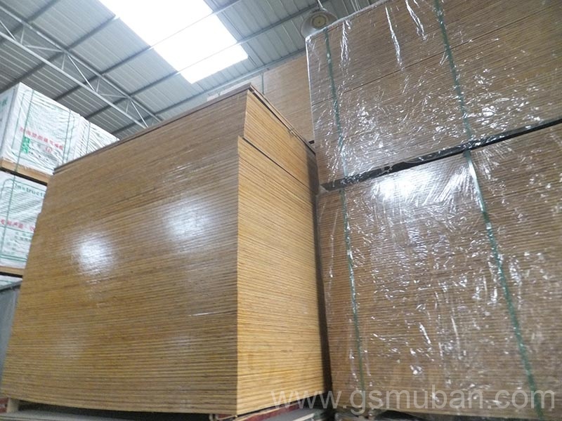 工地模板多少錢一平米?這樣選降低成本價格 工地模板多少錢一平米?這樣選降低成本價格